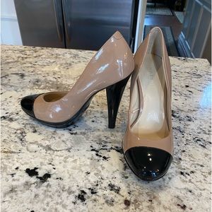 Nine West Tan and Black Patent Leather 4” inch Heels size 7M